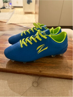 Youth Zephz Athletic Shoes Size 7 Blue Neon Green